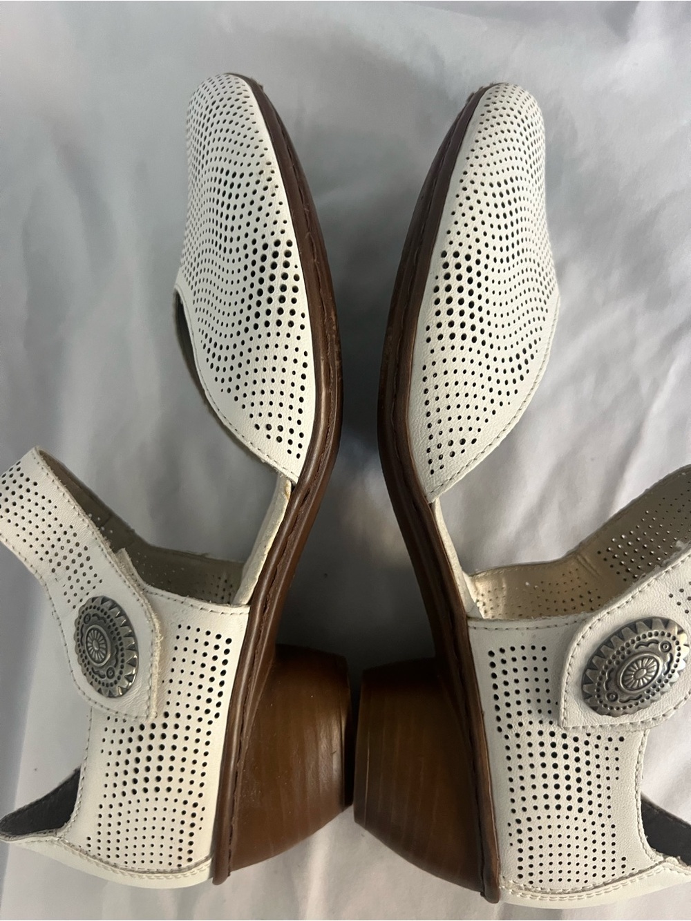 Rieker Antistress Perforated White Leather Mary Jane Shoes 6